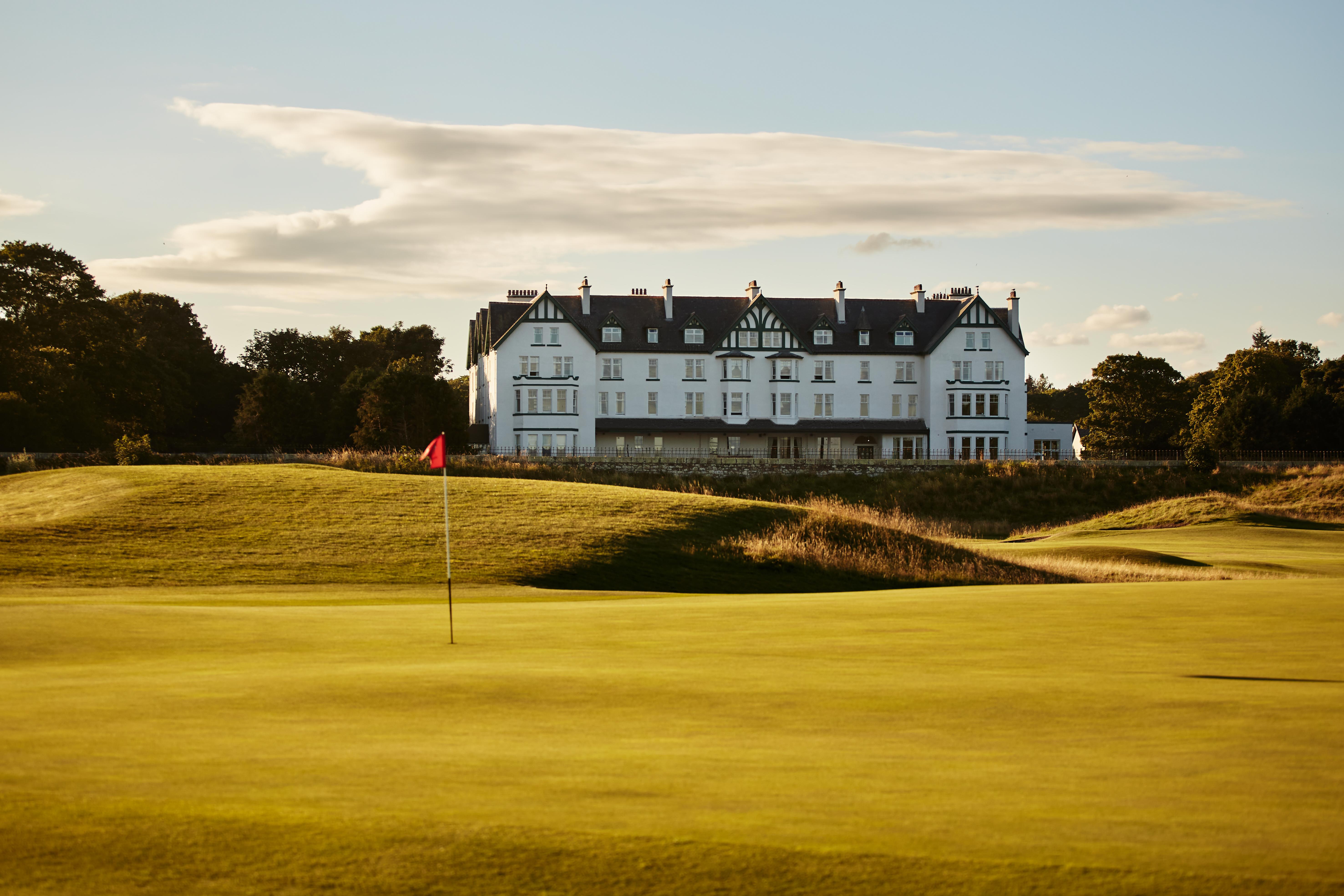 Dornoch Station Hotel Exterior photo